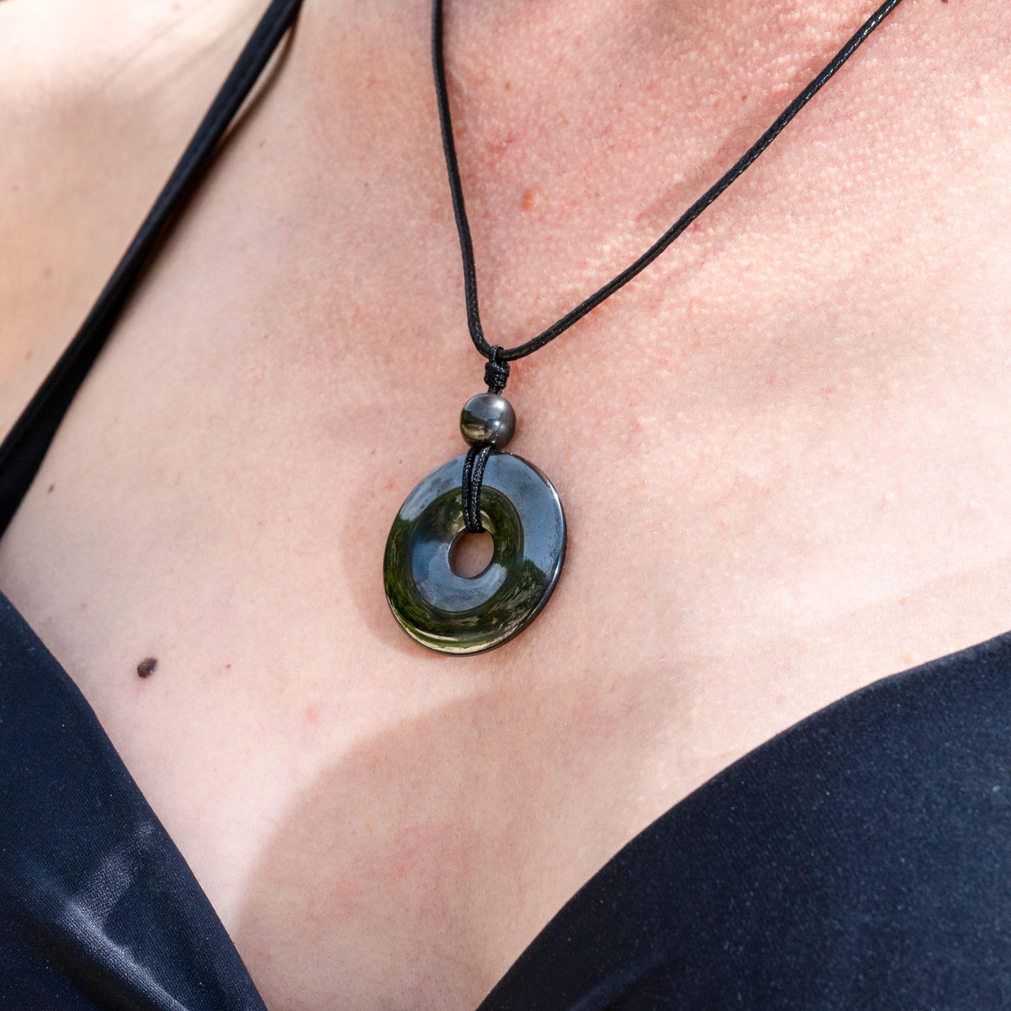 Aimantix Pendentif magnétique hématite collier mixte